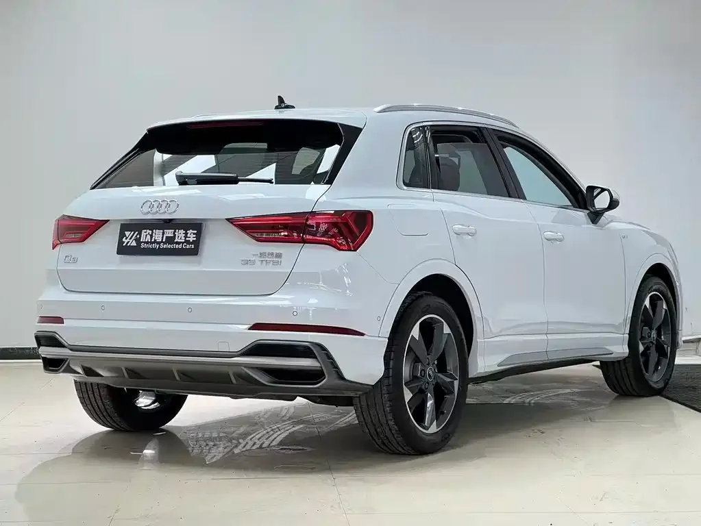 Audi Q3 2022 из CN, фото 8