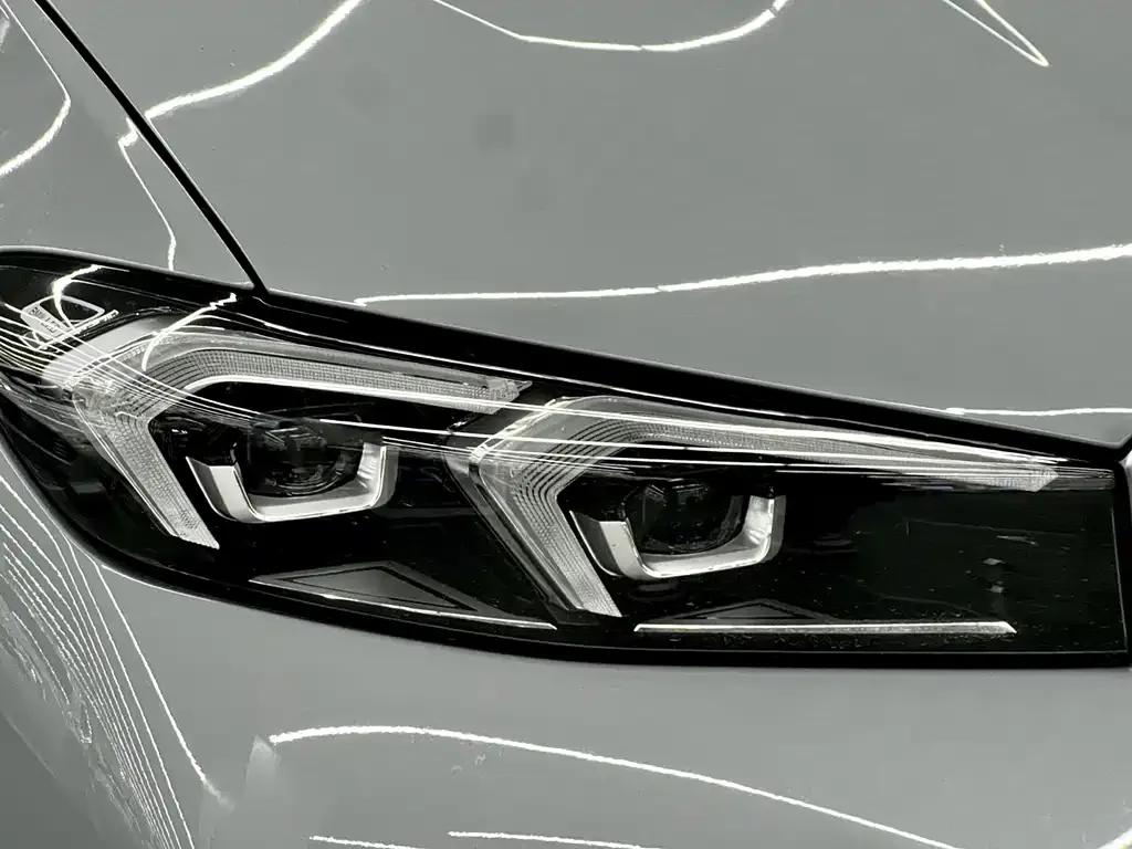 BMW 3 Series — фото 10