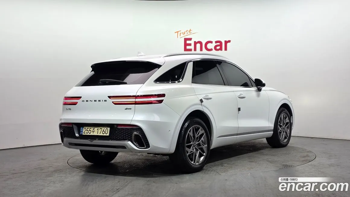 Genesis GV70 2023 из KR, фото 3