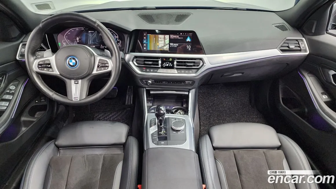 BMW 3-Series 2022 из KR, фото 8