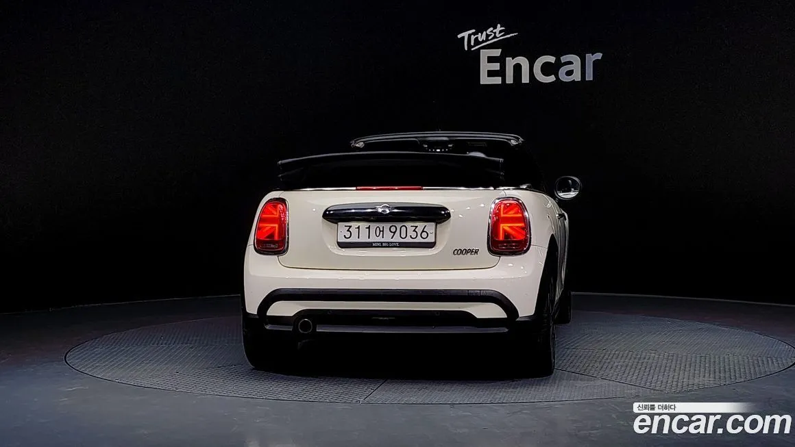 Mini Cooper Convertible — фото 8