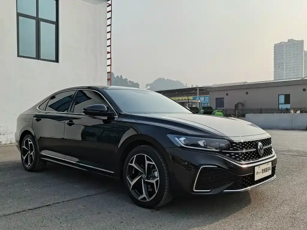 Volkswagen Passat 2024 из CN, фото 4