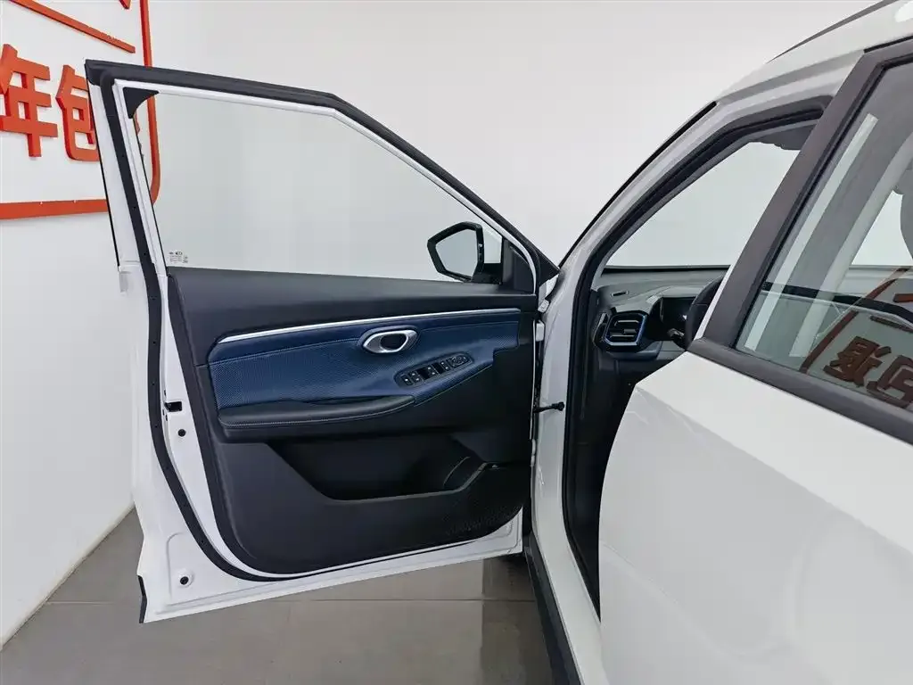 GAC Motor Trumpchi GS3 2025 из CN, фото 6