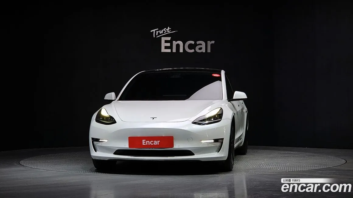 Tesla Model 3 2021 из KR, фото 3