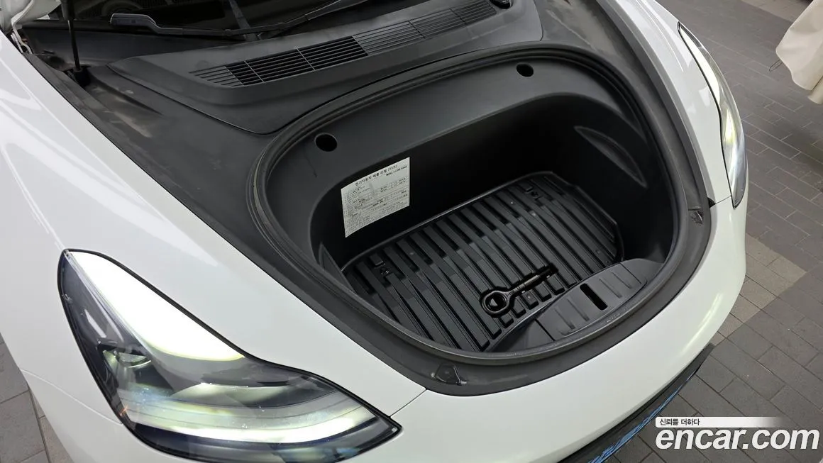 Tesla Model 3 2021 из KR, фото 7