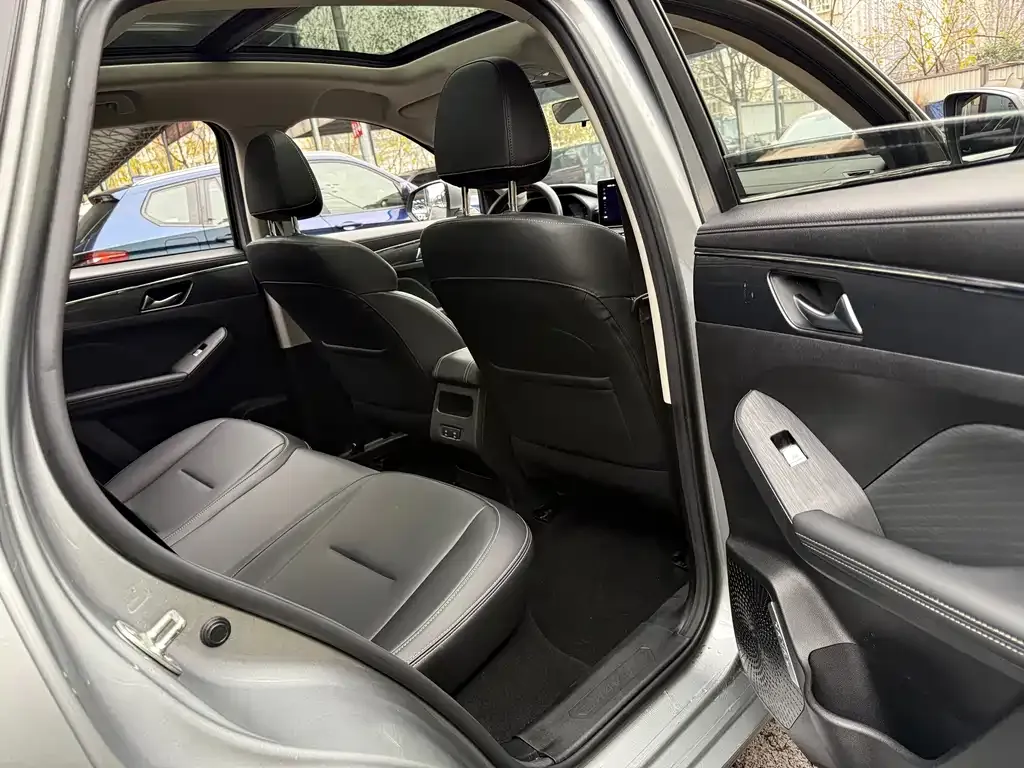 Haval Chulian 2022 из CN, фото 9
