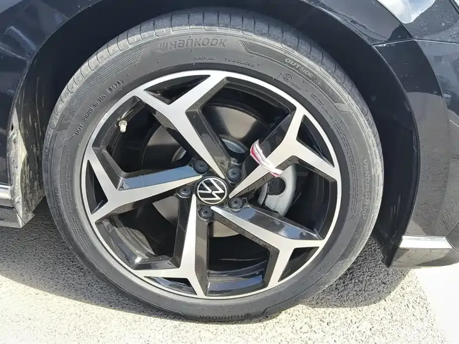 Volkswagen Magotan 2023 из CN, фото 4