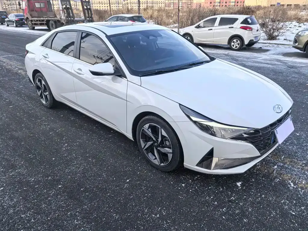 Hyundai Elantra 2022 из CN, фото 7