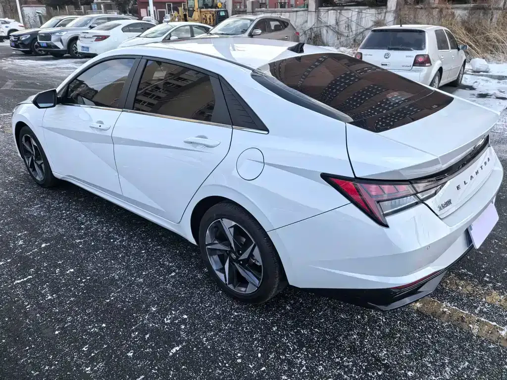 Hyundai Elantra 2022 из CN, фото 6