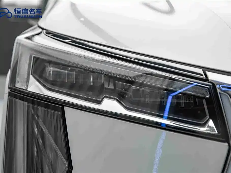 GAC Motor Trumpchi M8 — фото 7