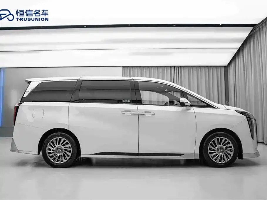 GAC Motor Trumpchi M8 — фото 10