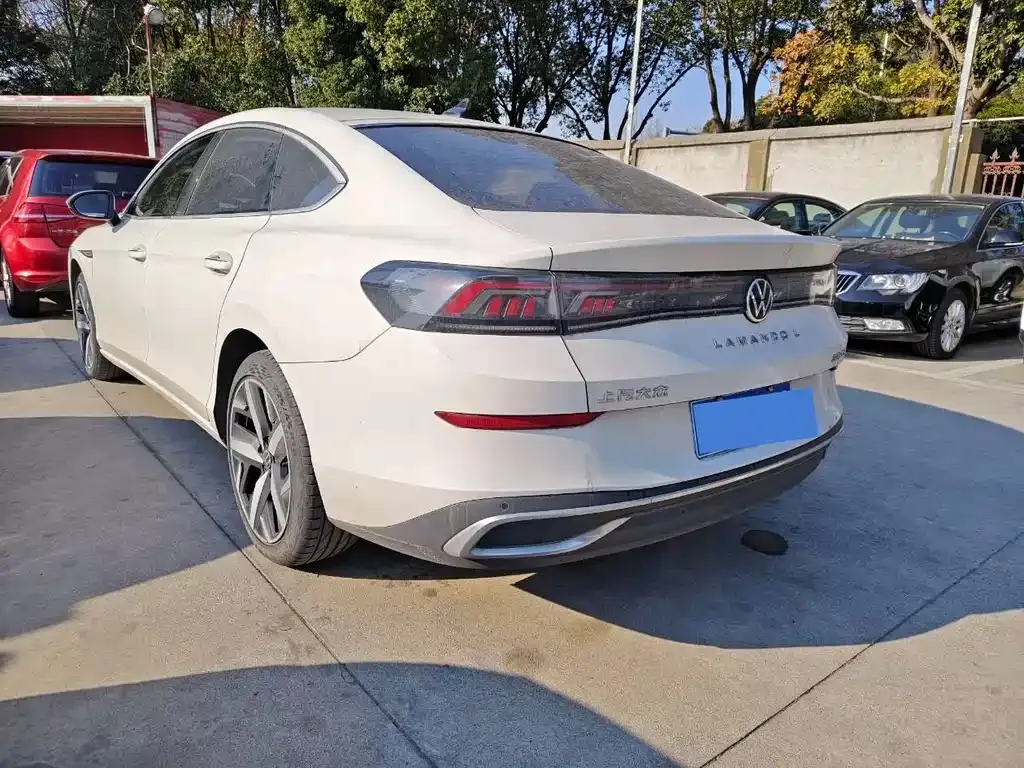Volkswagen Lamando 2023 из CN, фото 5