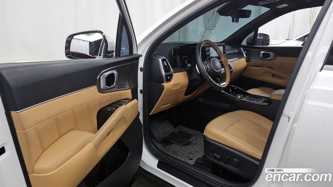 Kia Sorento — фото 9