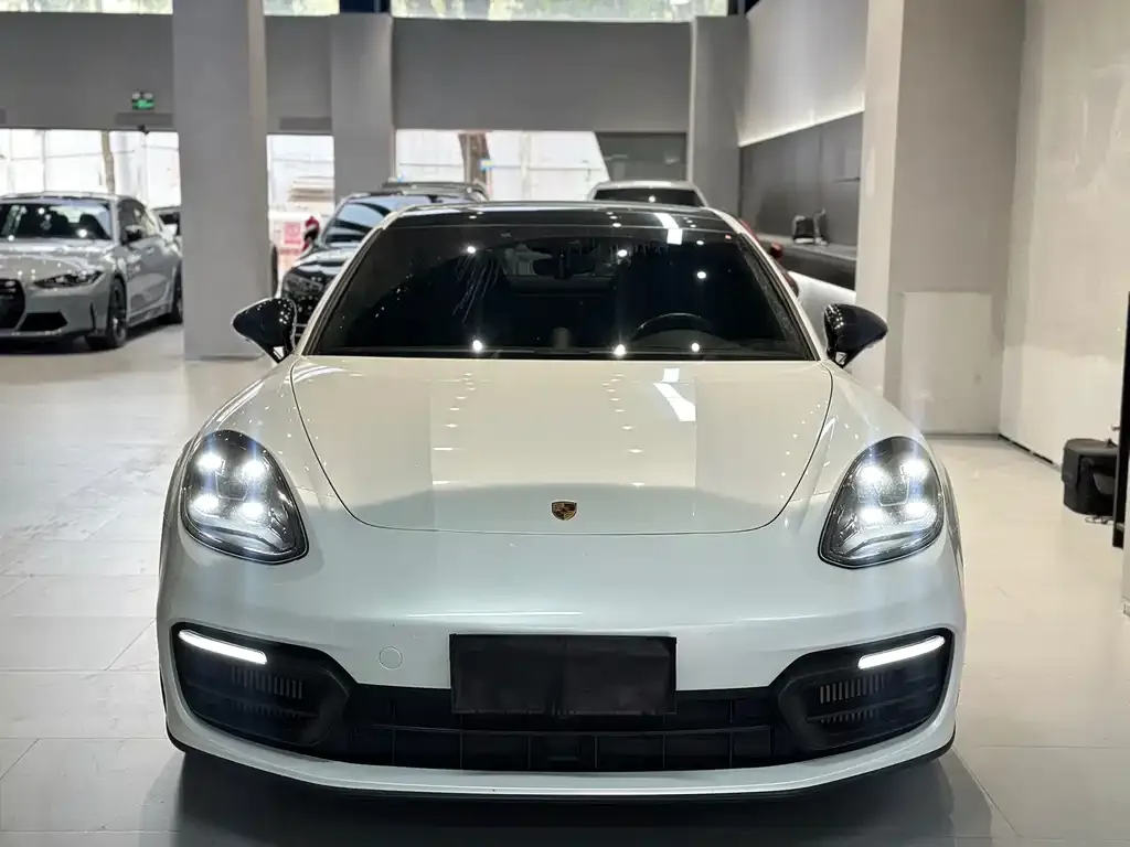 Porsche Panamera 2021 из CN, фото 2