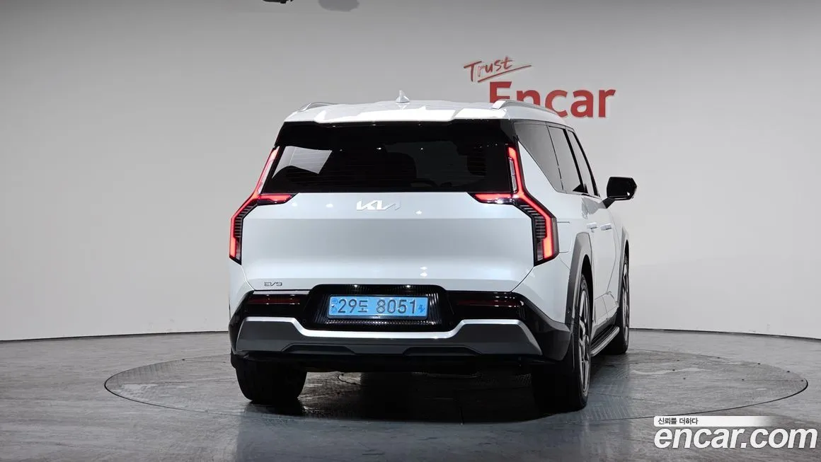Kia EV9 2024 из KR, фото 5