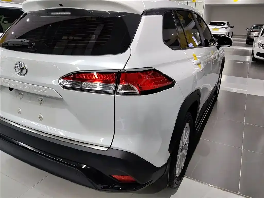 Toyota Frontlander 2024 из CN, фото 9