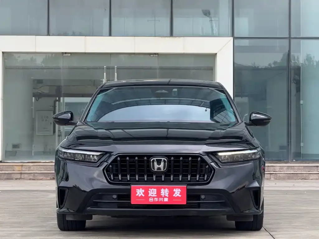 Honda Inspire 2024 из CN, фото 5