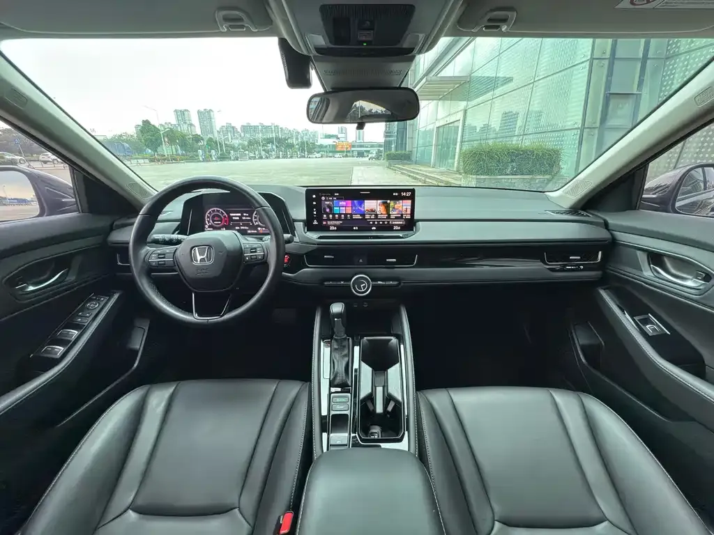 Honda Inspire 2024 из CN, фото 6
