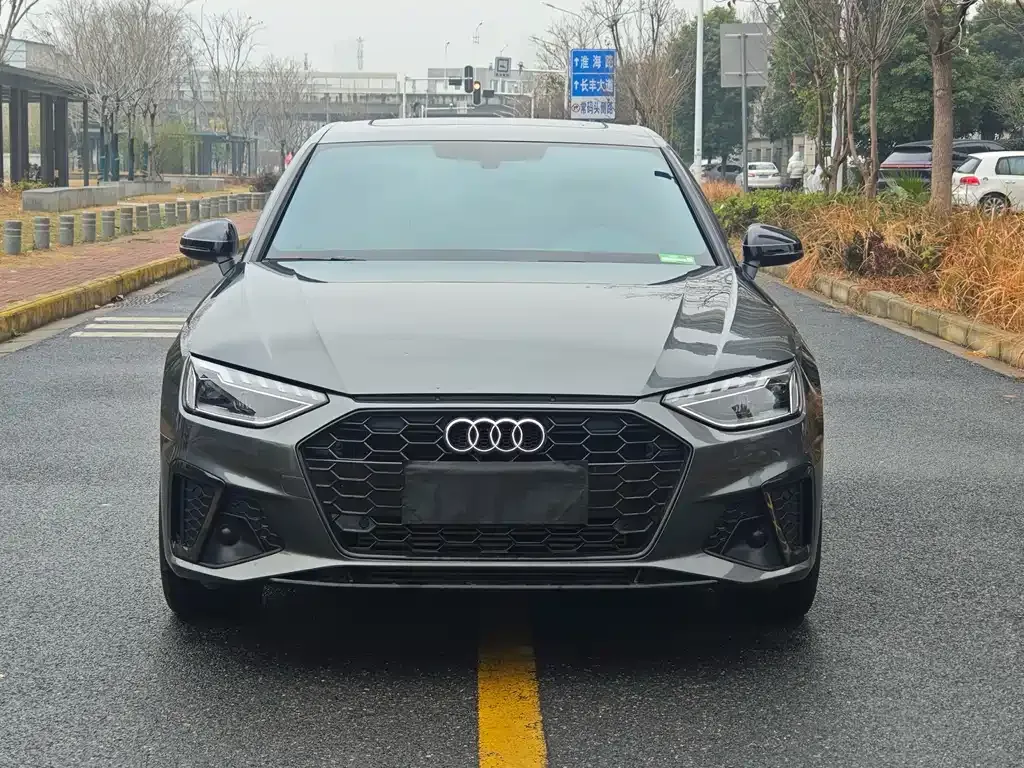 Audi A4L 2025 из CN, фото 5
