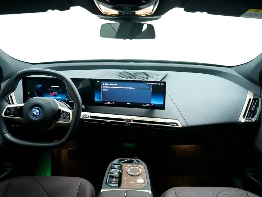 BMW iX 2023 из CN, фото 9