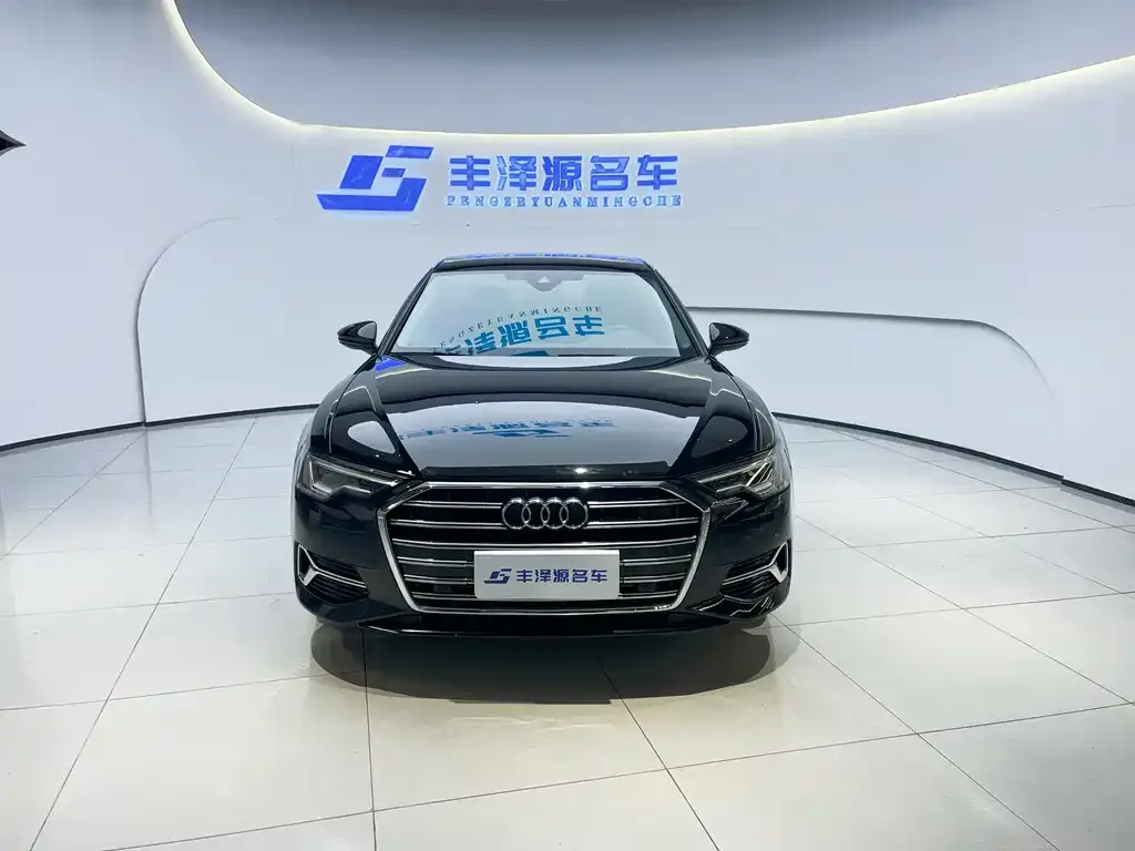 Audi A6L 2023 из CN, фото 3