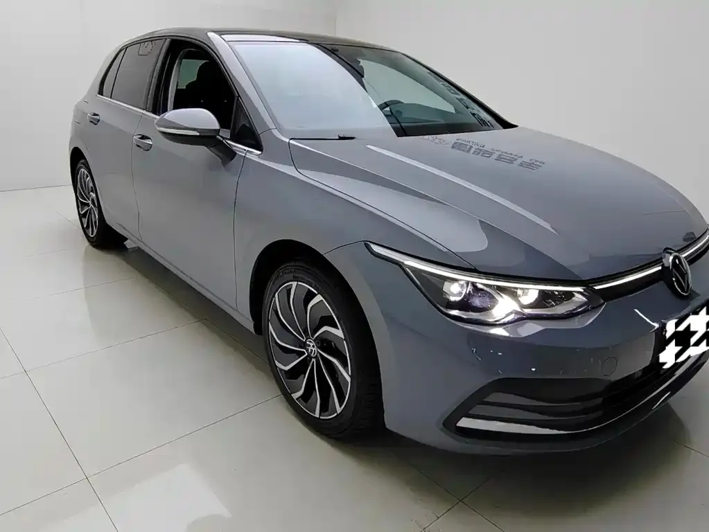 Volkswagen Golf 2023 из CN, фото 9
