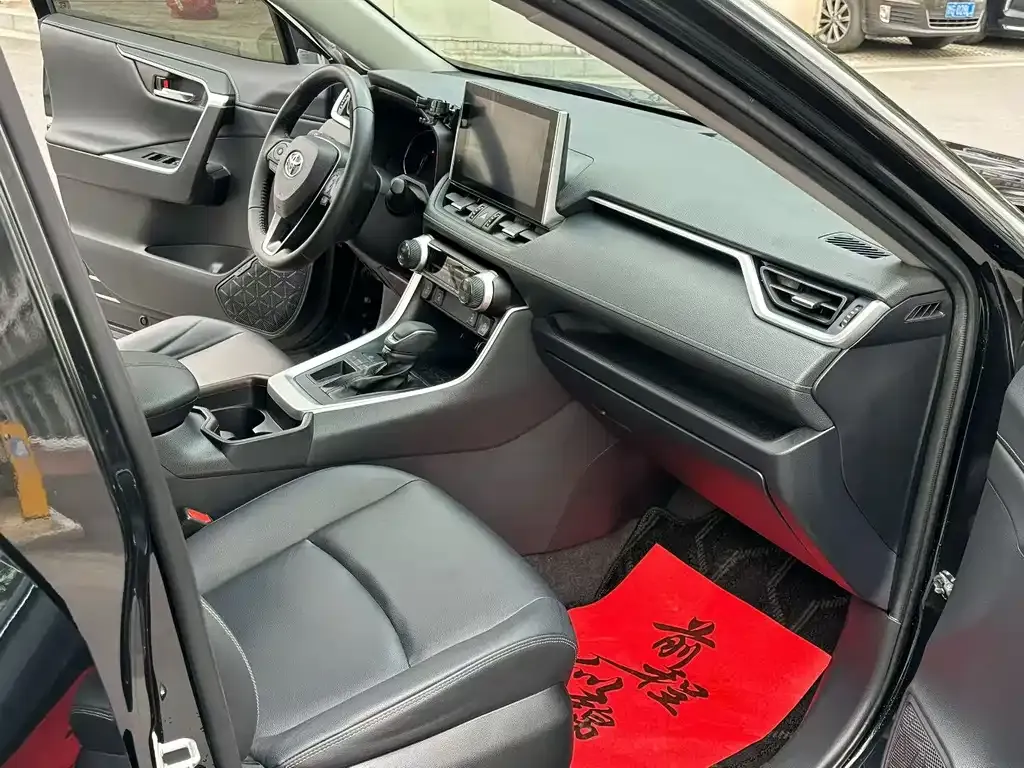 Toyota RAV4 2022 из CN, фото 6