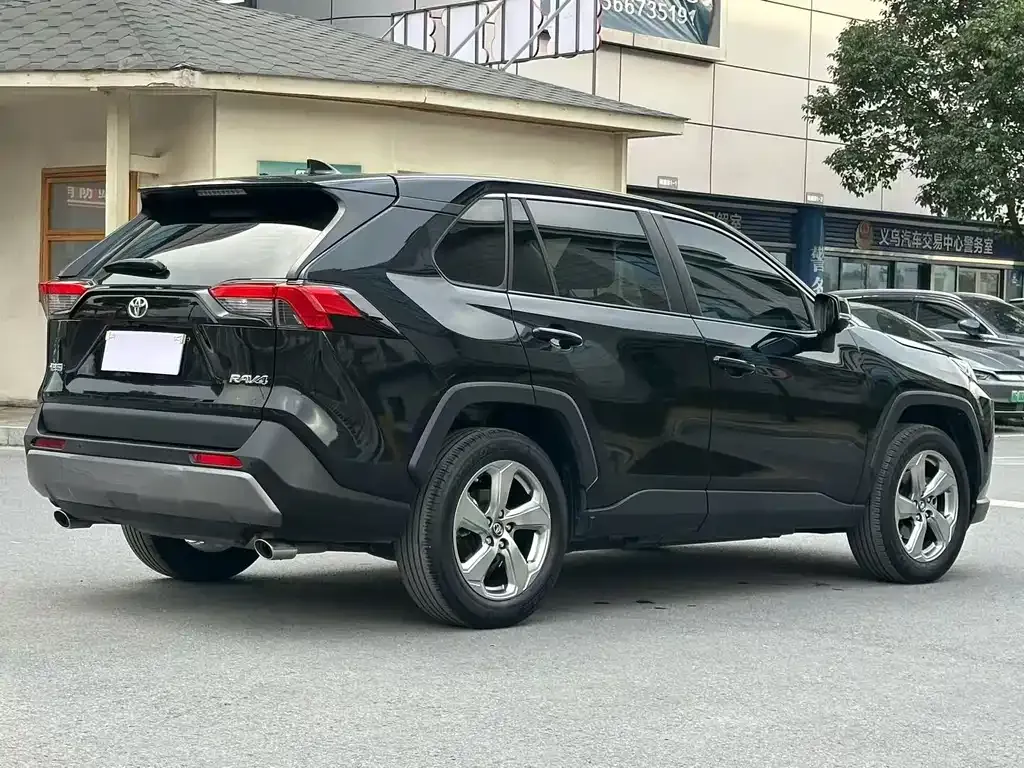 Toyota RAV4 2022 из CN, фото 7