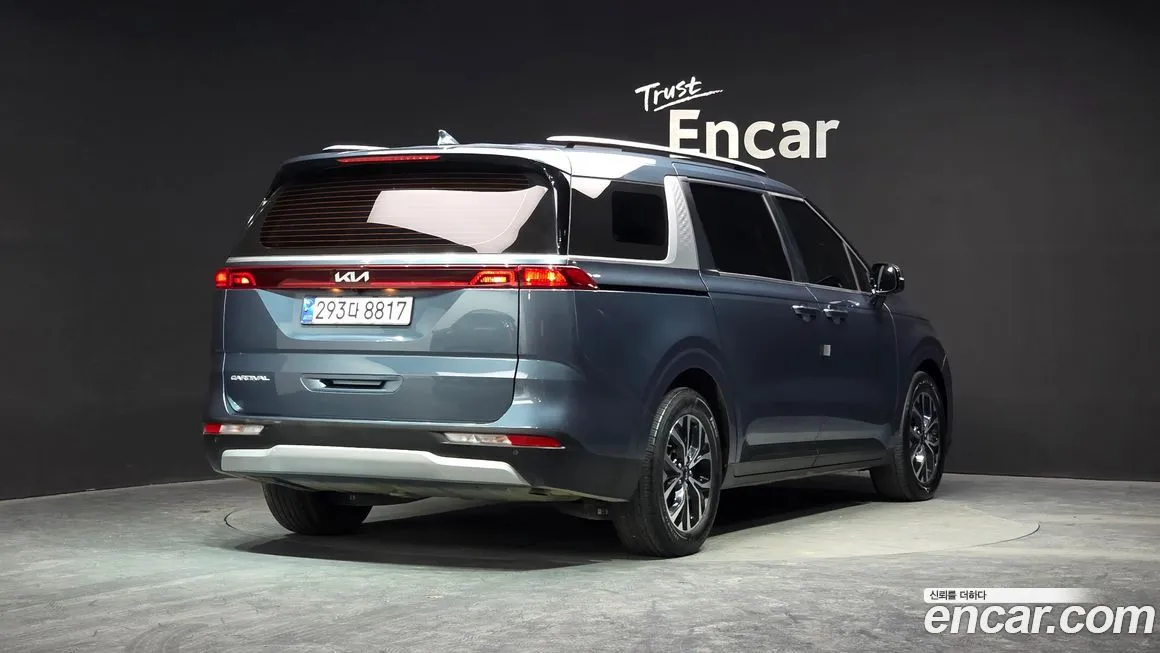 Kia Carnival — фото 2