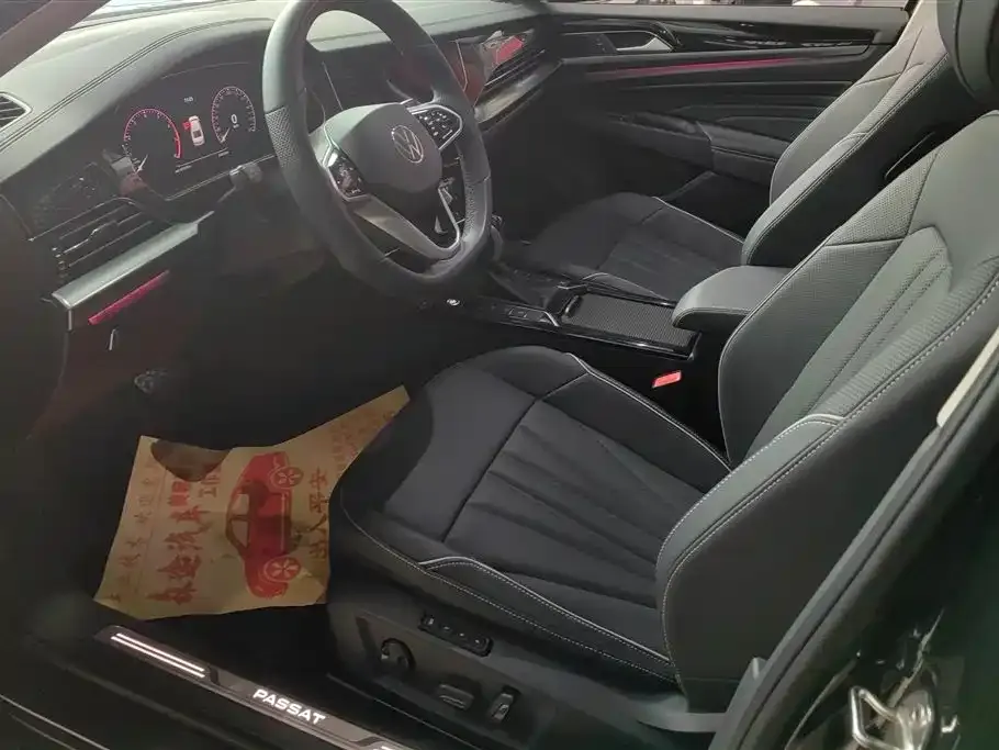 Volkswagen Passat 2024 из CN, фото 10