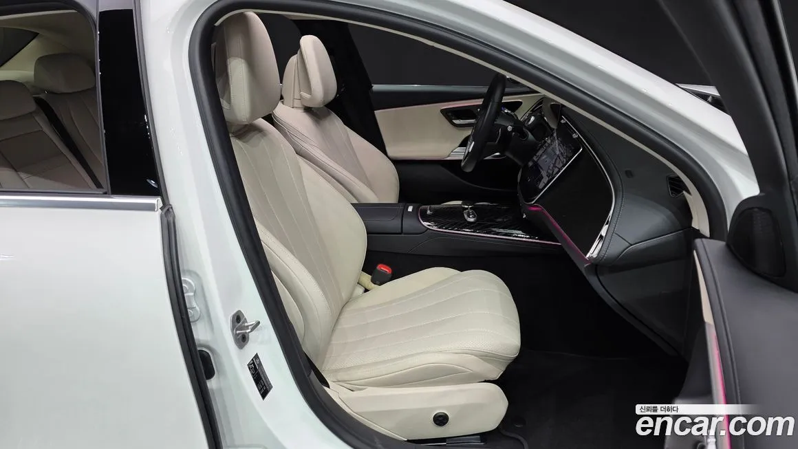 Mercedes-Benz E-Class 2024 из KR, фото 8