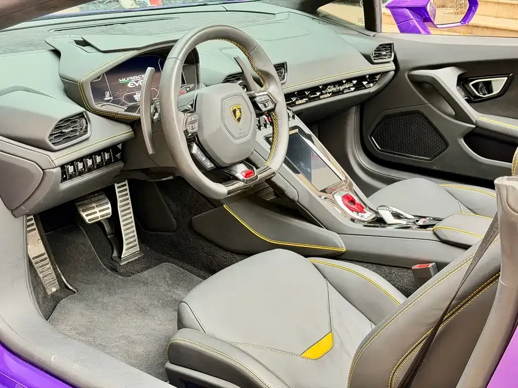 Lamborghini Huracan 2023 из CN, фото 3