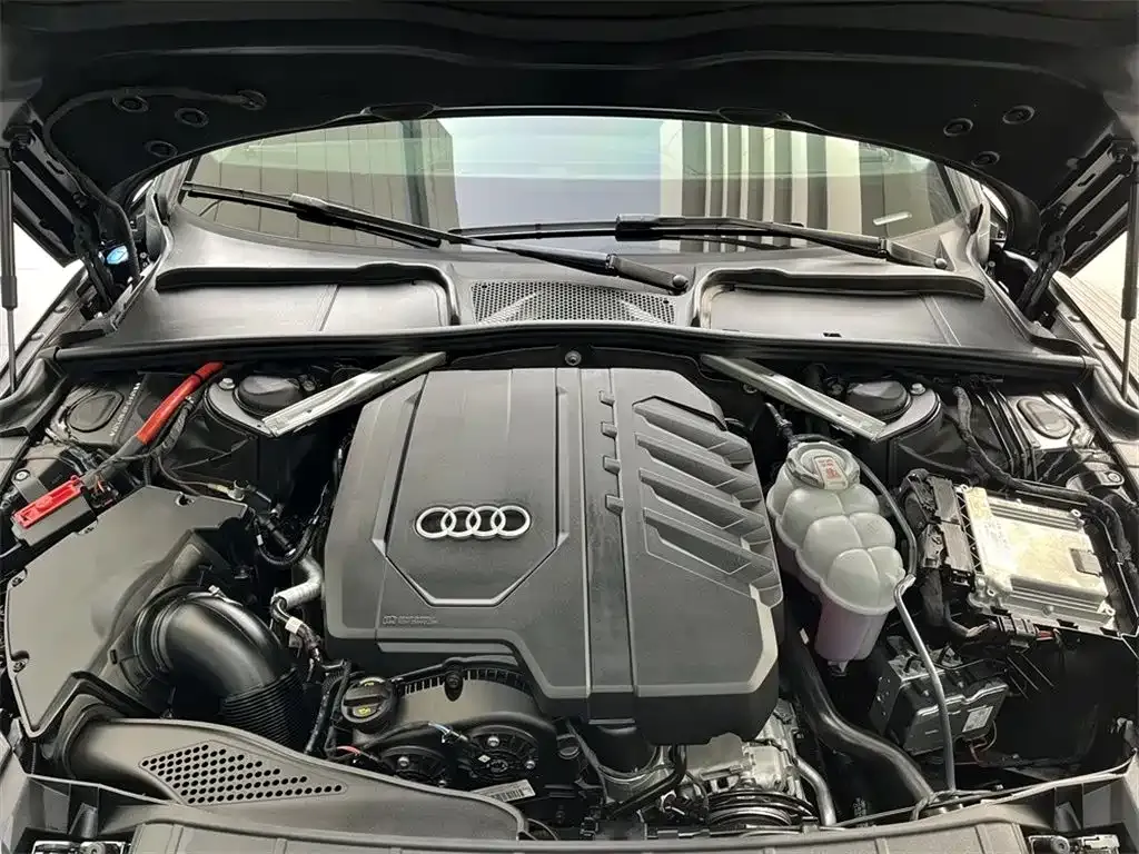 Audi A4 (Import) 2023 из CN, фото 3