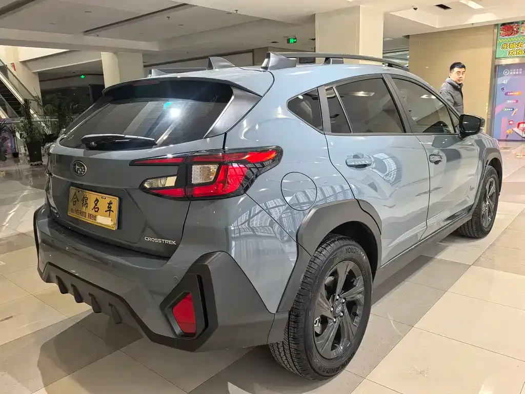 Subaru Crosstrek 2023 из CN, фото 4