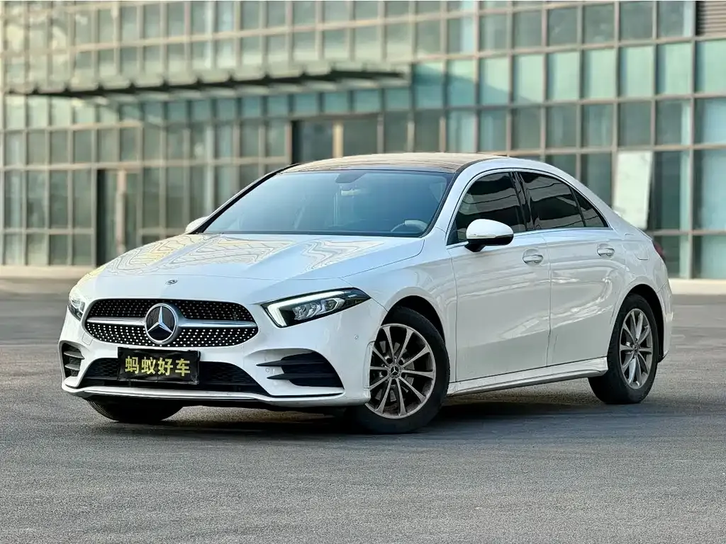 Mercedes-Benz A-Class — фото 1