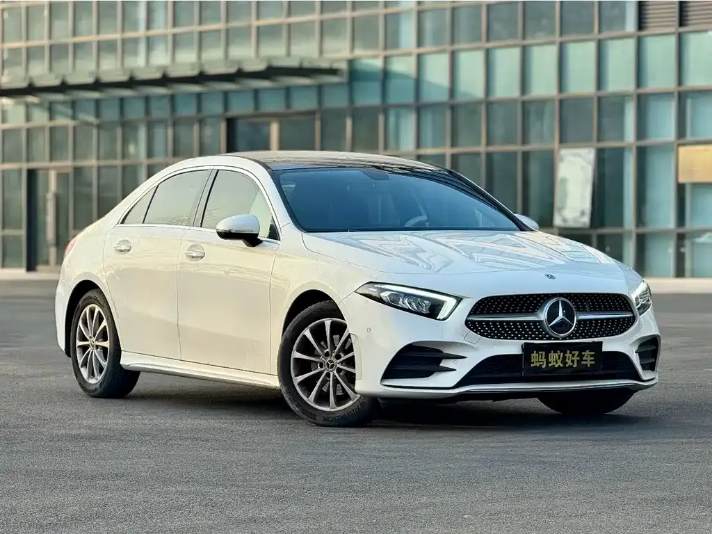 Mercedes-Benz A-Class — фото 10