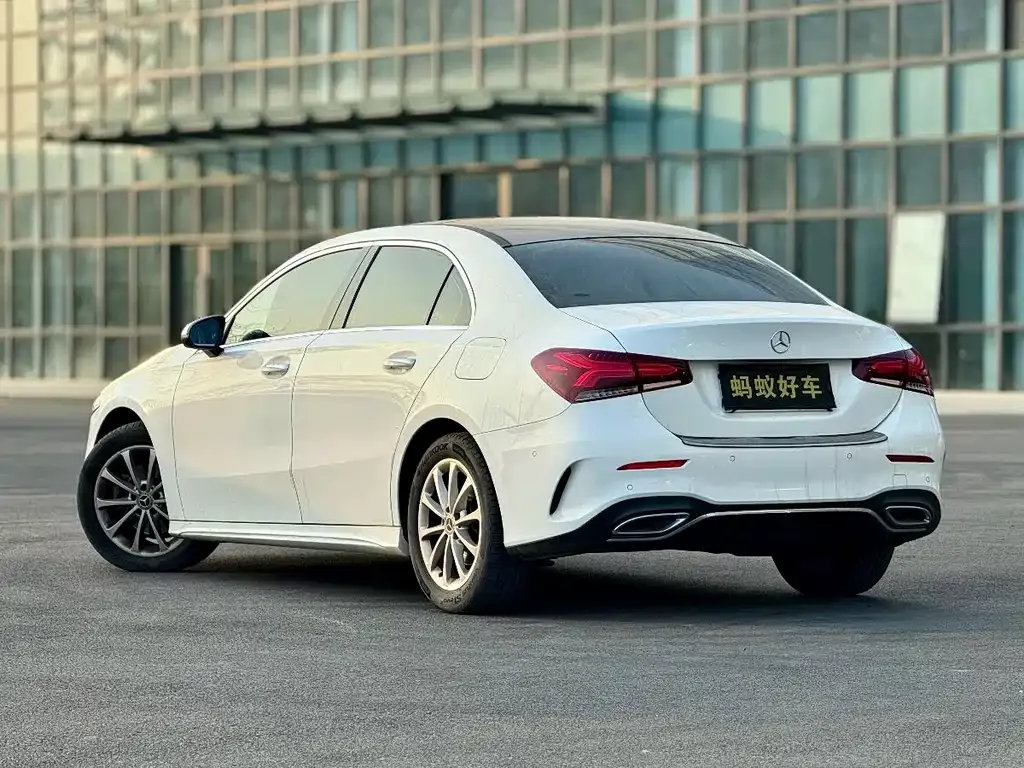 Mercedes-Benz A-Class — фото 8