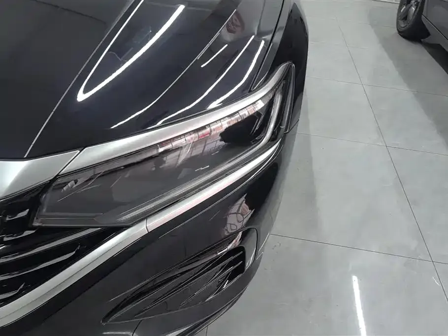 Volkswagen Passat 2024 из CN, фото 7