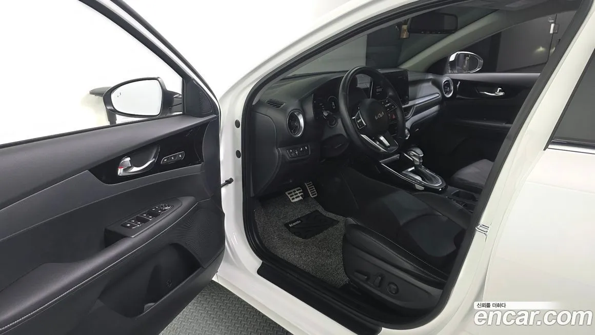 Kia K3 2024 из KR, фото 2