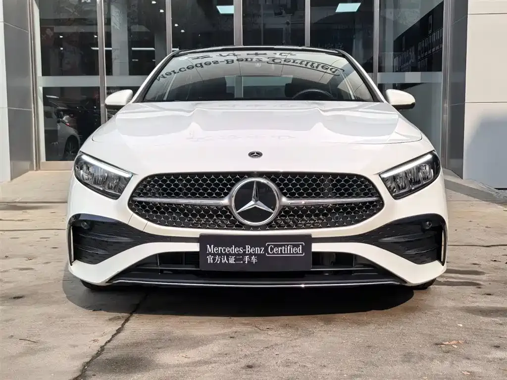 Mercedes-Benz A-Class 2023 из CN, фото 4