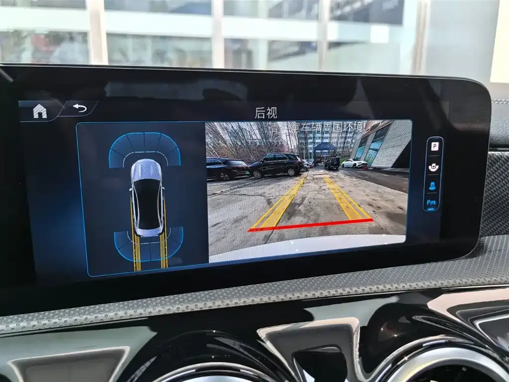 Mercedes-Benz A-Class 2023 из CN, фото 2