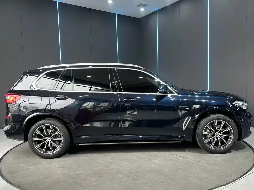 BMW X5 — фото 2