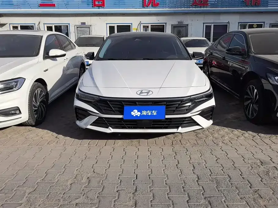 Hyundai Elantra 2024 из CN, фото 1