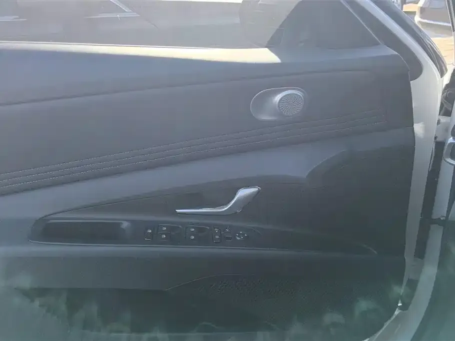 Hyundai Elantra 2024 из CN, фото 6