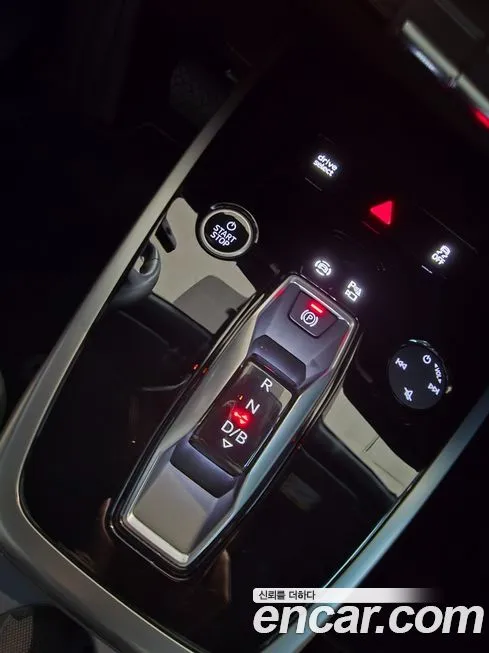 Audi Q4 e-tron 2023 из KR, фото 4