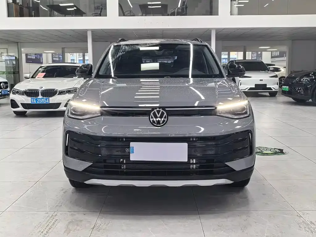 Volkswagen Tharu 2025 из CN, фото 10