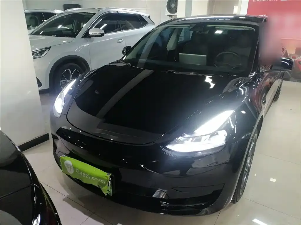Tesla Model 3 2023 из CN, фото 3