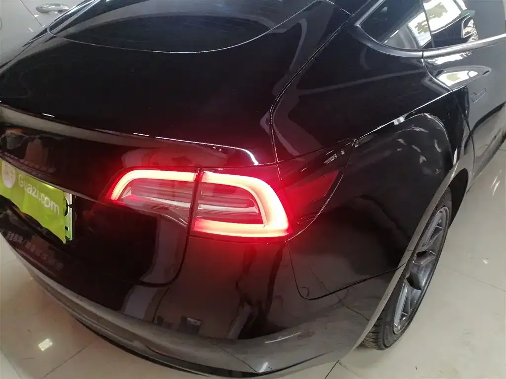 Tesla Model 3 2023 из CN, фото 6