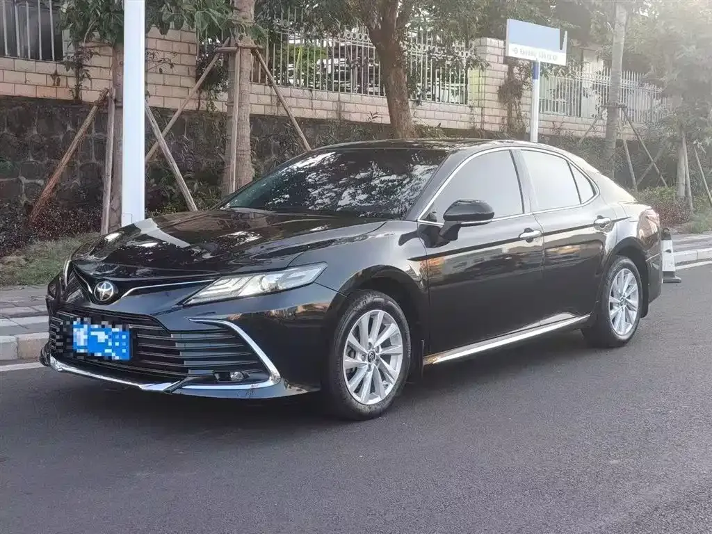 Toyota Camry 2023 из CN, фото 9