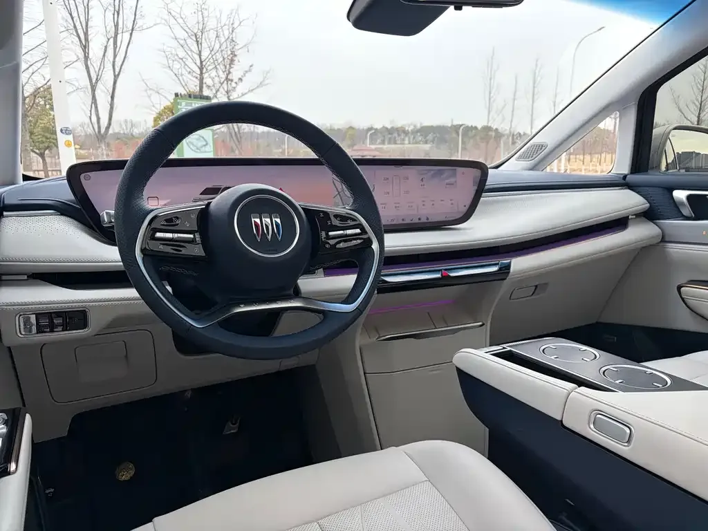 Buick GL8 Hybrid 2024 из CN, фото 3